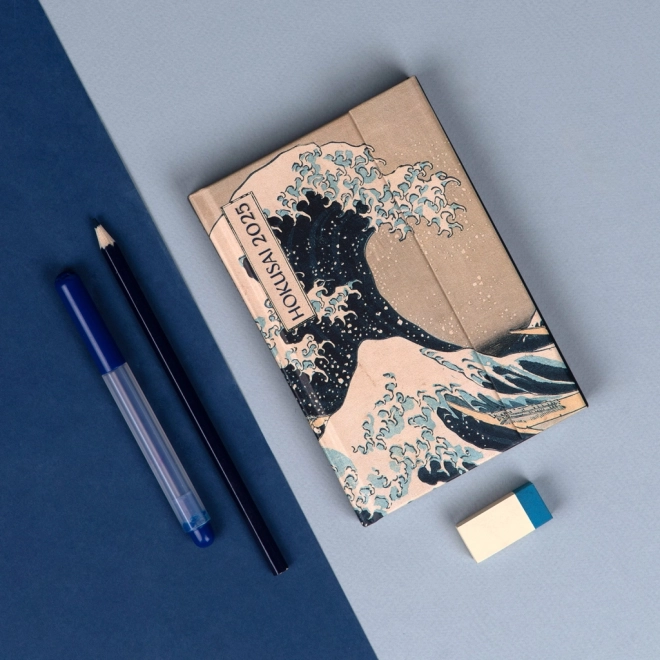 NOTIQUE Týdenní magnetický diář Katsushika Hokusai 2025, 11 x 16 cm