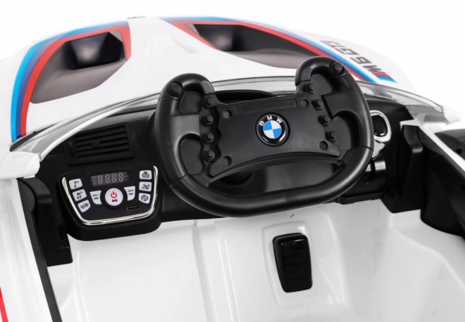 BMW M6 GT3 Autíčko na baterie pro děti Bílé + ventilace + zvuky MP3 Světla + dálkové ovládání