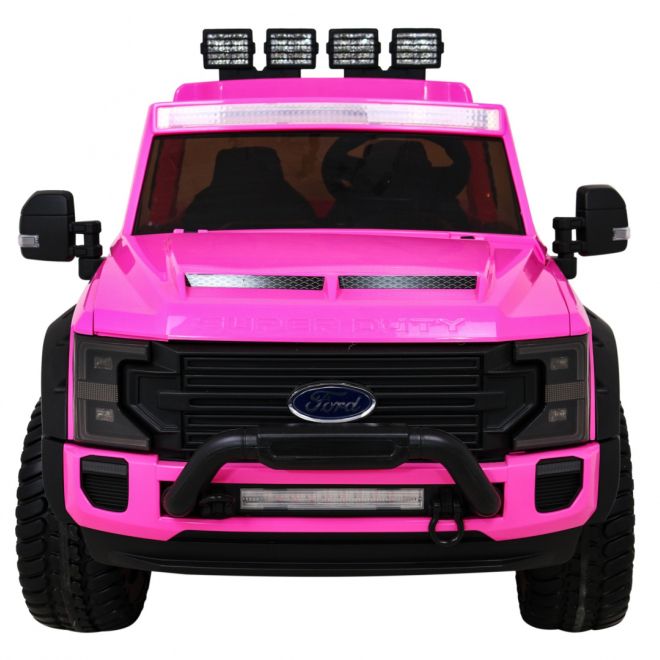 Ford Super Duty růžová