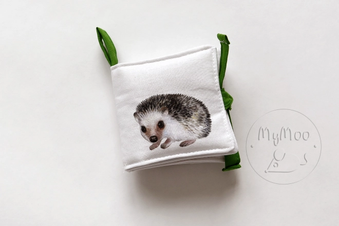 MyMoo Mini soft book - Procházka lesem
