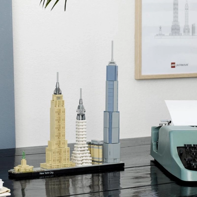 LEGO Architecture 21028 New York City