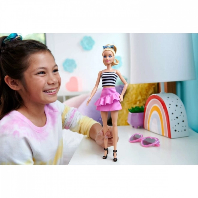 Top pro panenku Barbie Fashionistas v černobílých pruzích