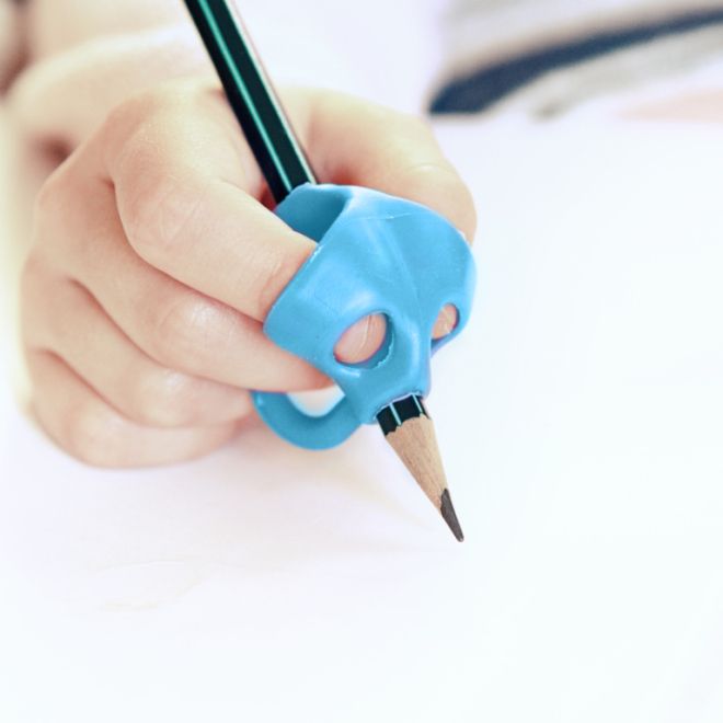 Pomůcka pro správné držení tužky – Modrá