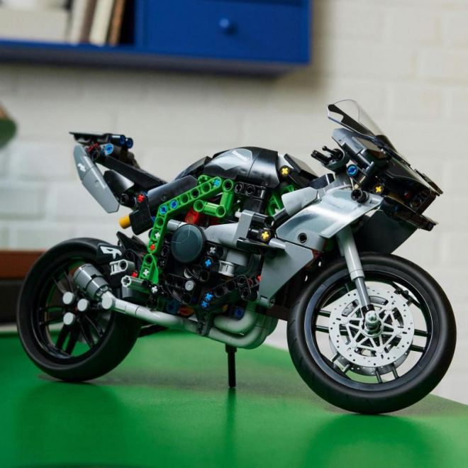 Motorka Kawasaki Ninja H2R