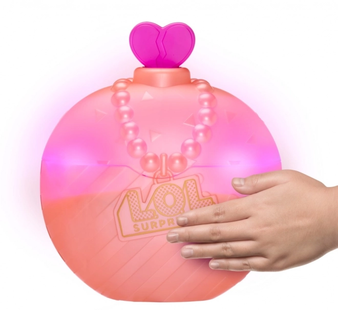 L.O.L. Surprise Kouzelná létající panenka Růžová křídla