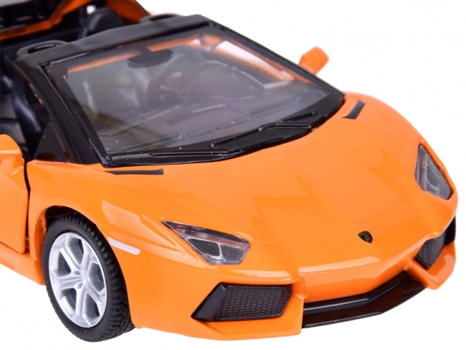 Kovový model auta Lamborghini Aventador Roadster 1:32 interaktivní