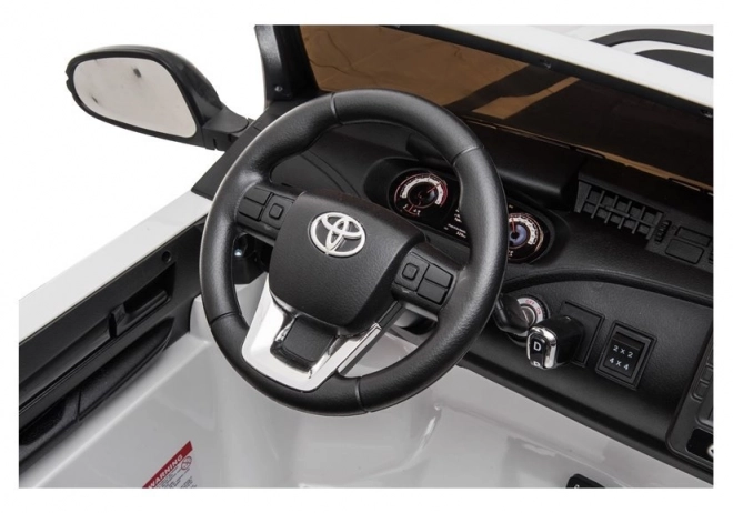 Toyota Hilux Baterie Auto Bílá