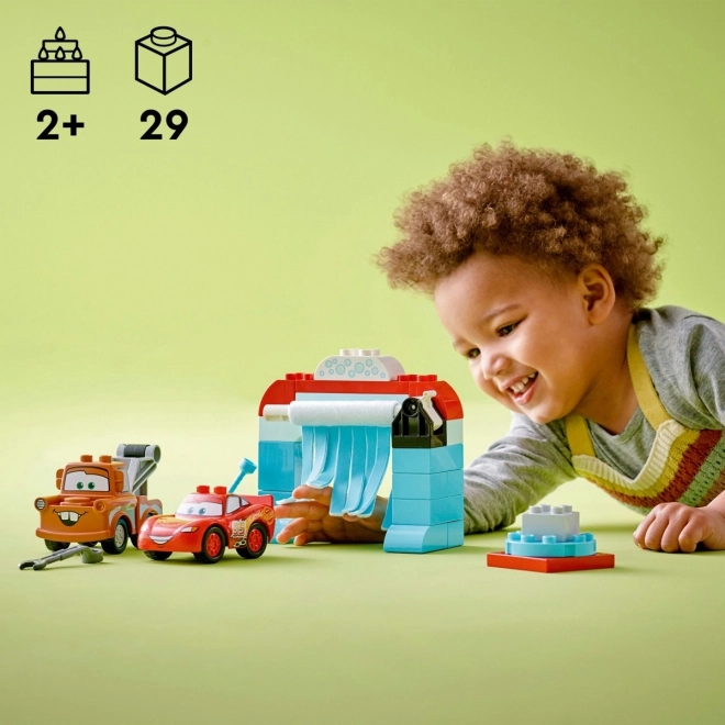 LEGO® DUPLO® Disney 10996 Na myčce s Bleskem McQueenem a Bur