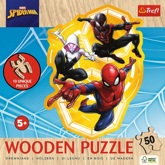 TREFL Dřevěné obrysové puzzle Spiderman: Připraven do akce 50 dílků