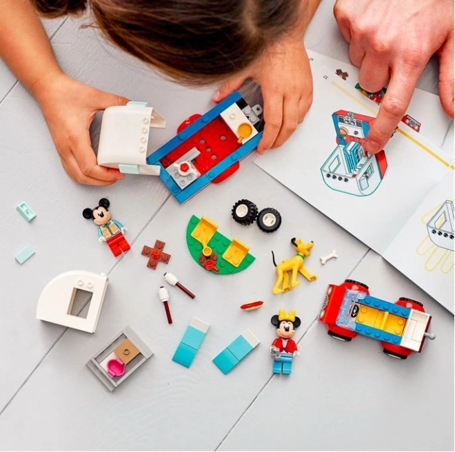 LEGO Disney Mickey and Friends 10777 Myšák Mickey a Myška Minnie jedou kempovat