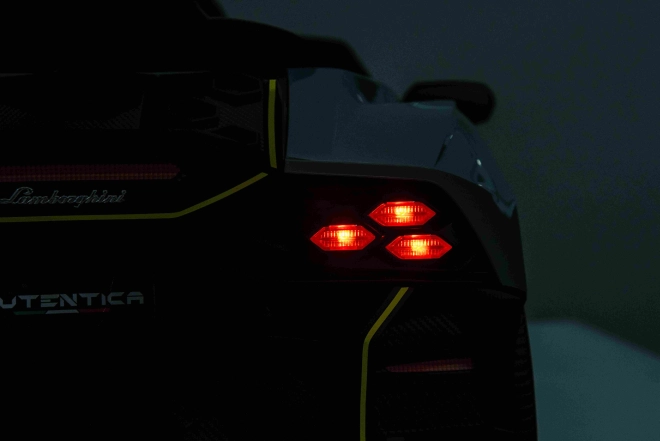 Dětské elektrické autíčko Lamborghini Invencible růžové