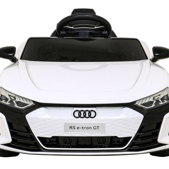 Audi RS E-Tron GT Battery White + dálkové ovládání + pohon 4x4 + rádio MP3 + LED + EVA