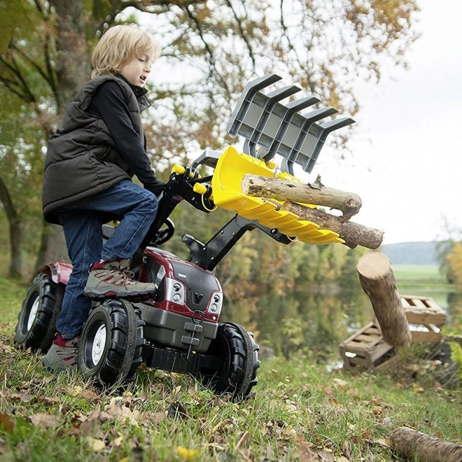 Lopatka pro traktor s úchopem na nakládání dřeva