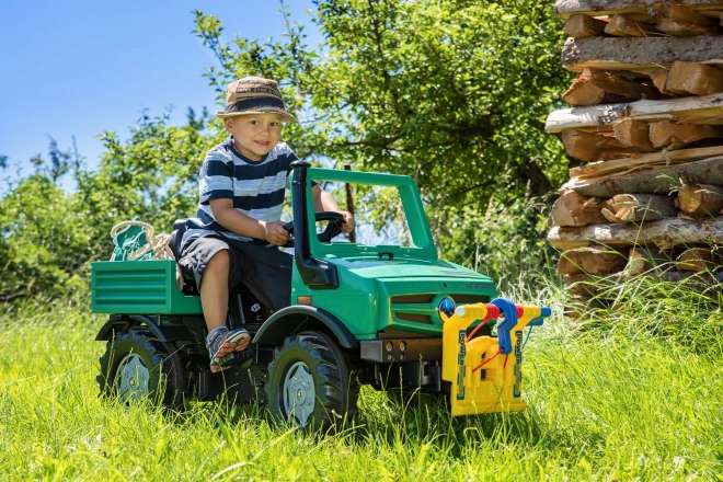 RollyUnimog Forst od Mercedes-Benz s navijákem