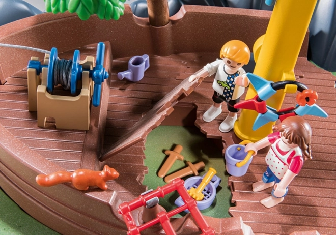 PLAYMOBIL® City Life 70741 Dětské hřiště s vrakem lodi