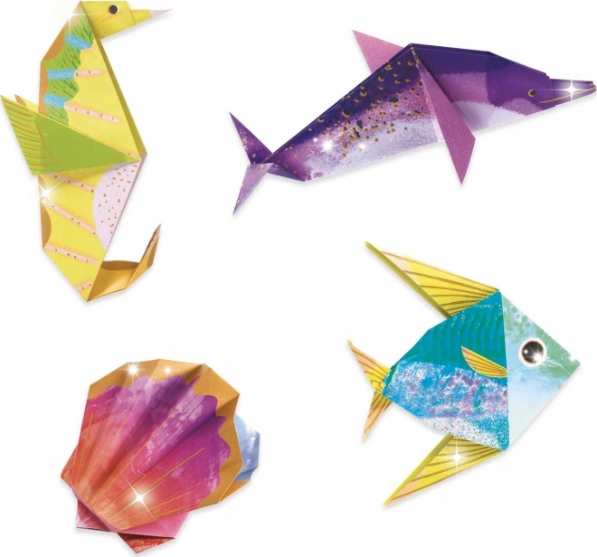 Origami metalické pod vodou