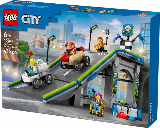 Lego City Bez hranic: Dráha s rampami pro závoďáky