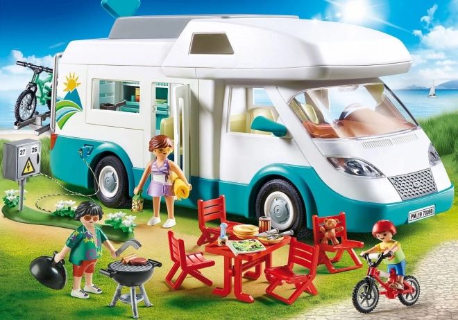 Playmobil® Family Fun 70088 Rodinný karavan