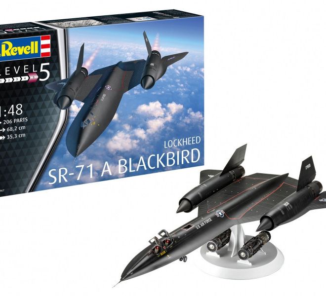 Plastikový model Lockheed SR-71 Blackbird 1/48