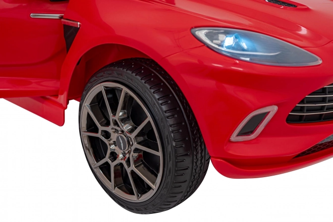 Aston Martin DBX Červená