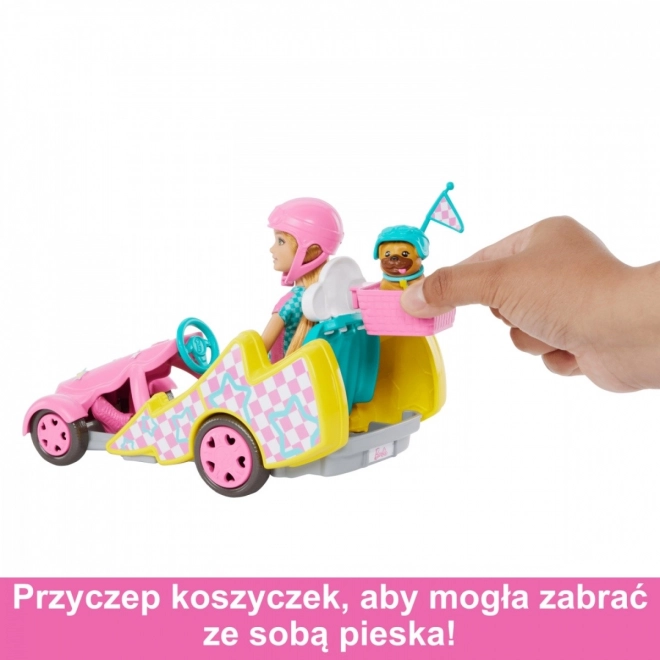 Panenka Barbie Stacie a filmové vozidlo Gokart