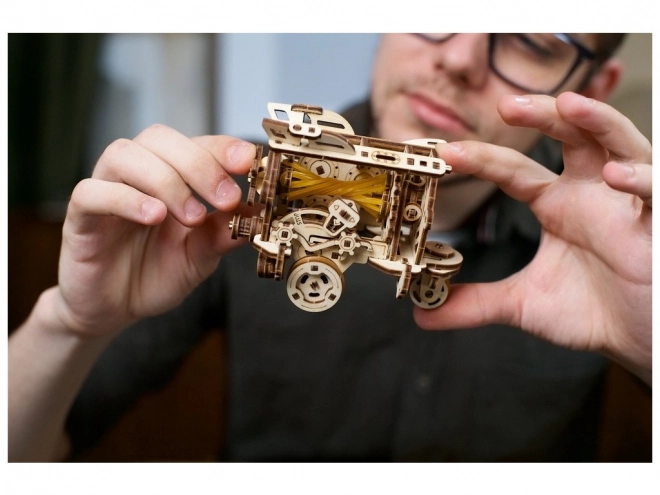 Ugears 3D dřevěné mechanické puzzle Steampunková ponorka