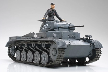 Německý tank PzKw II od Tamiya