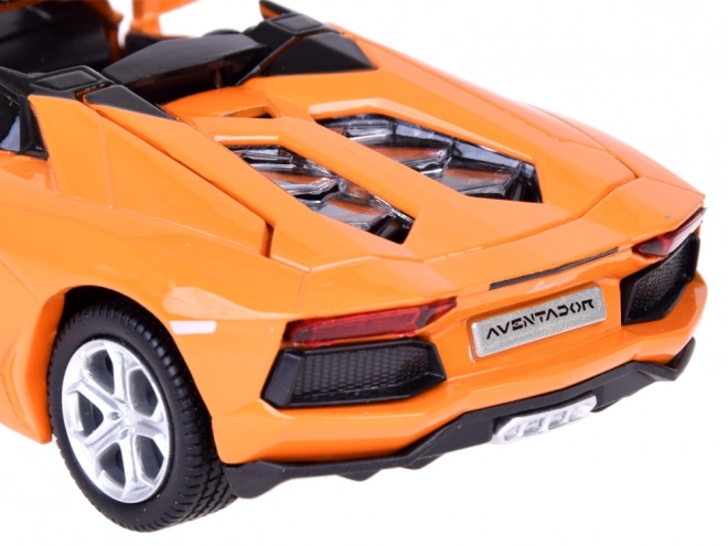 Kovový model auta Lamborghini Aventador Roadster 1:32 interaktivní