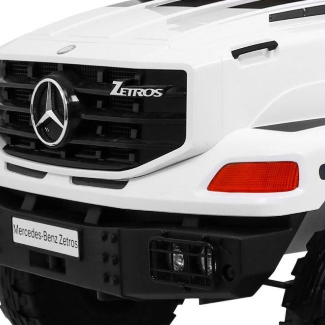 Dětské autíčko na baterie Mercedes-Benz Zetros bílé + 2místné + nosič zavazadel + dálkové ovládání