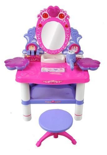 Dětský toaletní stolek se židličkou