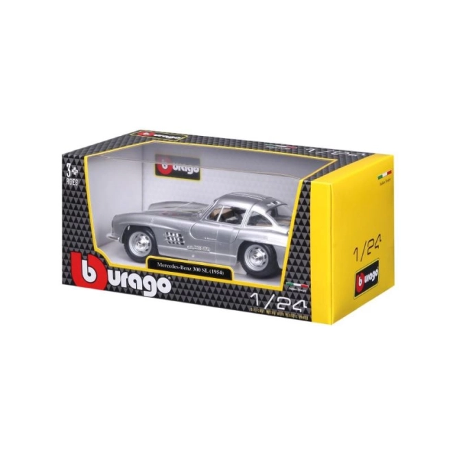 Bburago 1:24 Mercedes Benz 300SL stříbrná 18-22023