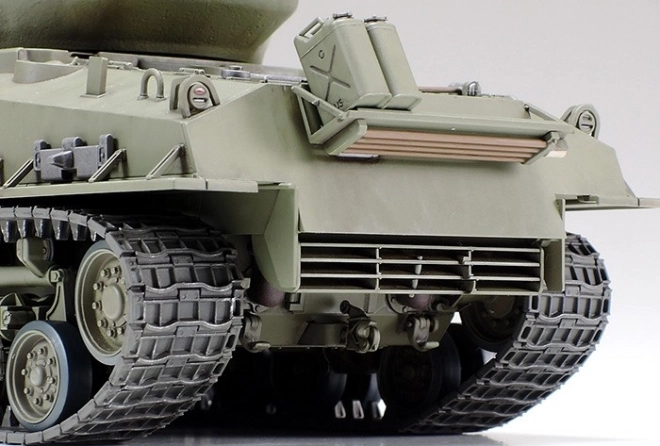 Americký tank M4A3E8 Sherman Easy Eight