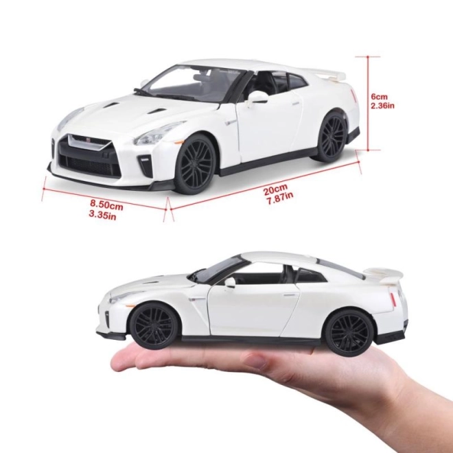 Bburago 1:24 Nissan GT-R Metallic 18-21082 – Bílý