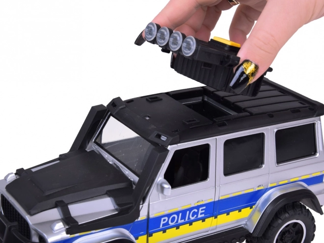 Policie terénní auto s pohonem, světly a zvuky