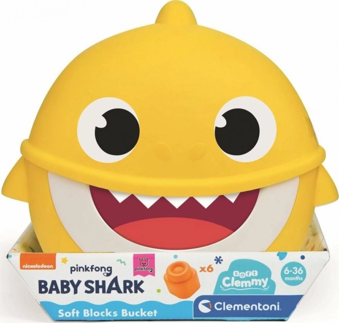 Měkké kostky Baby Shark Clementoni