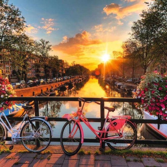 Puzzle 1000 prvků Jízdní kola v Amsterdamu
