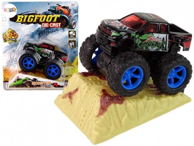 Monster Truck Big Foot gumové pneumatiky rampa