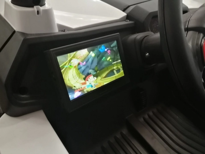 MP4 obrazovka pro zábavu