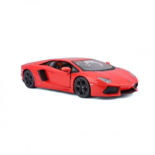 Složený model Lamborghini Aventador LP700-4