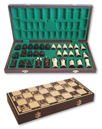 Královské dřevěné šachy 44 cm.
