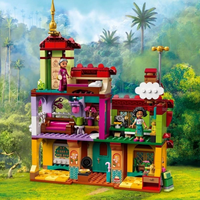 LEGO 43202 Disney Dům Madrigalových