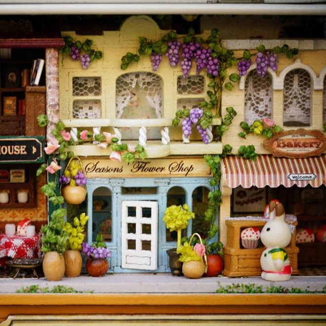 Domeček pro panenky v krabičce - mini kavárna