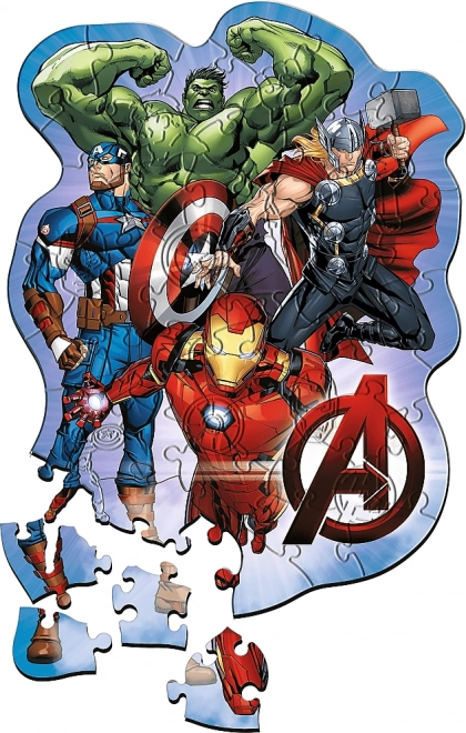 TREFL Dřevěné obrysové puzzle Avengers a jejich dobrodružství 50 dílků