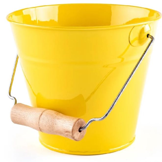 Zahradní žlutý kbelík