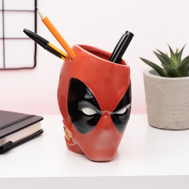 Držák na tužky Deadpool