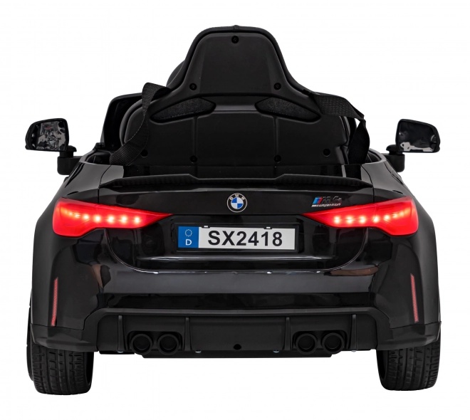 BMW M4 Bílé vozidlo – Černé