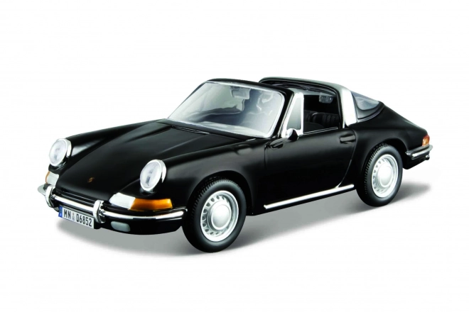 Historický model Porsche 911 (1967) černý v měřítku 1:32