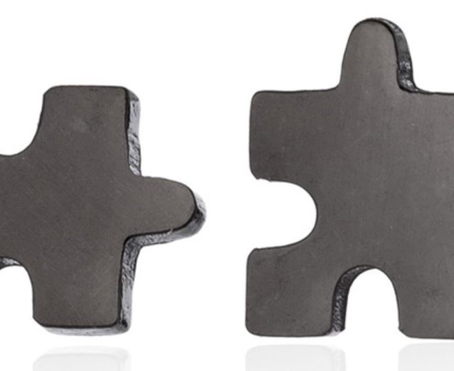 Ocelové náušnice Puzzle - černé