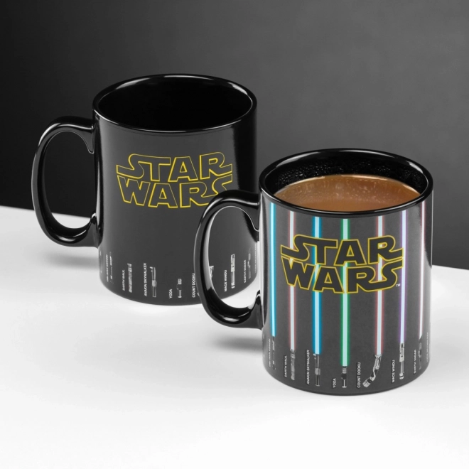 Hrnek měnící Star Wars