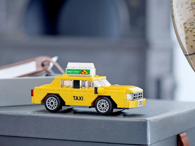 LEGO Creator 40468 Žlutý taxík